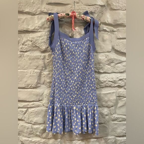 Medium French Connection floral summer dress -NWT - Picture 5 of 7